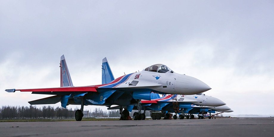 літак Су-35