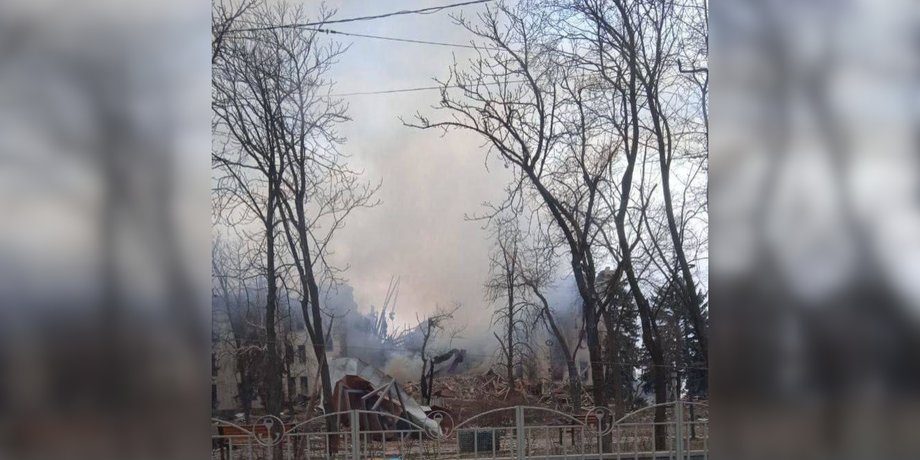 Обстрелы Мариуполя, война