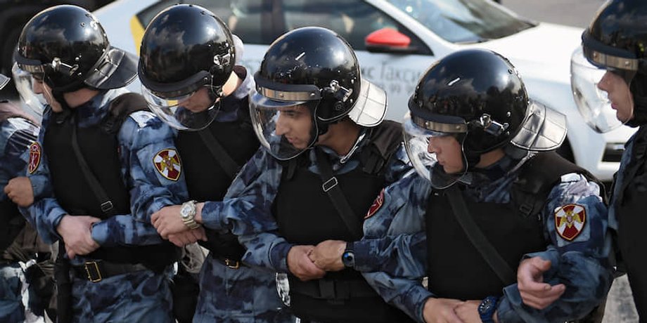 Росгвардейцы