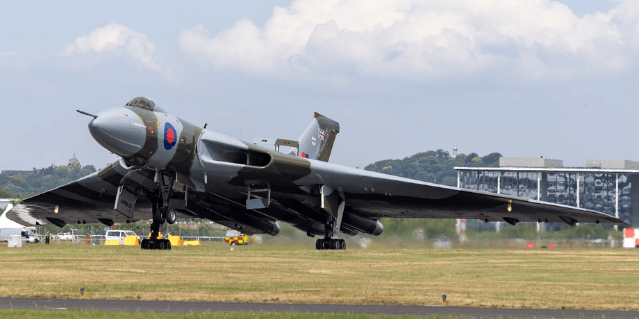 Avro Vulcan, британский бомбардировщик, британская авиация
