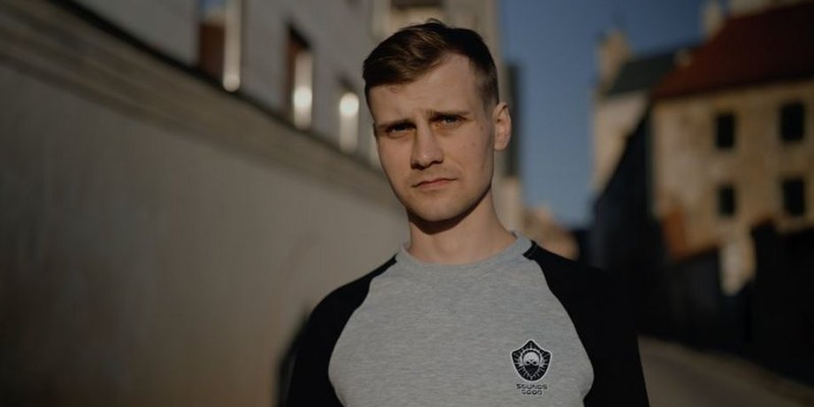 российский пилот вертолета Дмитрий Мишов