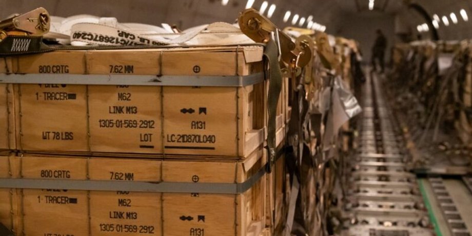 вибухи на складах боєприпасів у Східній Європі, вторгнення в Україну, російські війська,