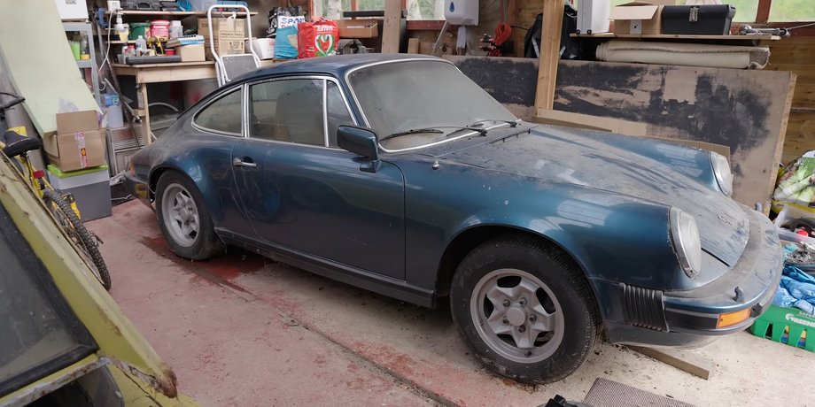 Porsche 911 SC, Porsche 911, Triumph TR6, занедбані авто, ретро авто