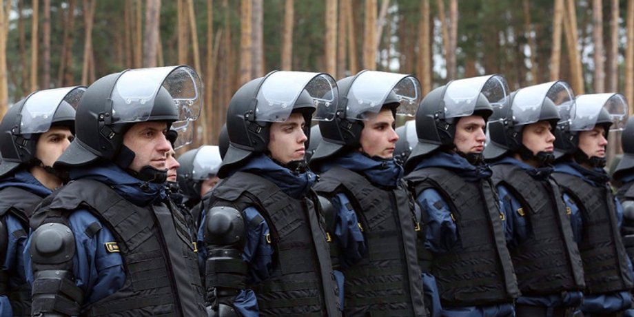 Служащие Нацгвардии Украины, Нацгвардия полномочия, НГУ полномочия, Нацгвардия средства принуждения, Нацгвардия как работает