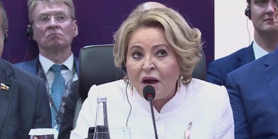 Глава Совфеда РФ Валентина Матвиенко, валентина матвиенко, матвиенко совфед