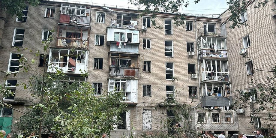 Зображення наслідків атаки по Миколаєву