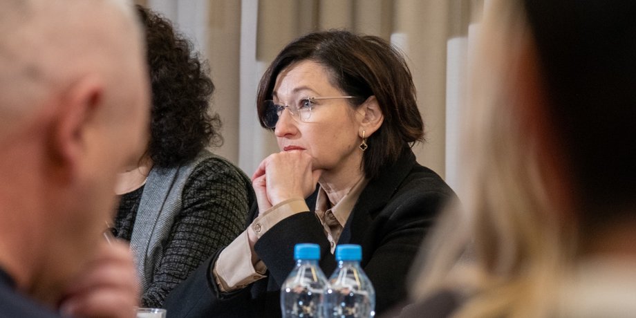 Ирина  Констанкевич, вакс, коррупция, квартира, декларация, штраф, должность, народный депутат