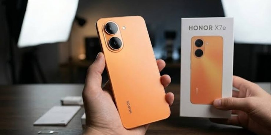 Honor X7e розпакування