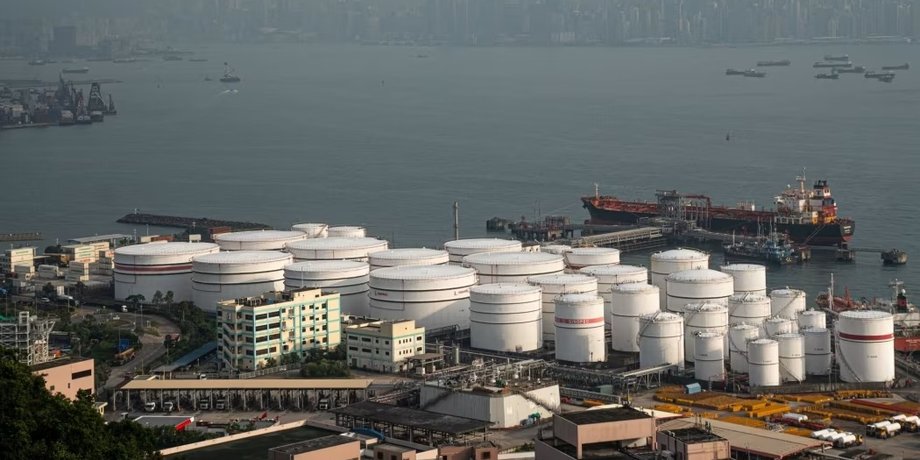 США хочуть змусити Китай замінити російську нафту американською