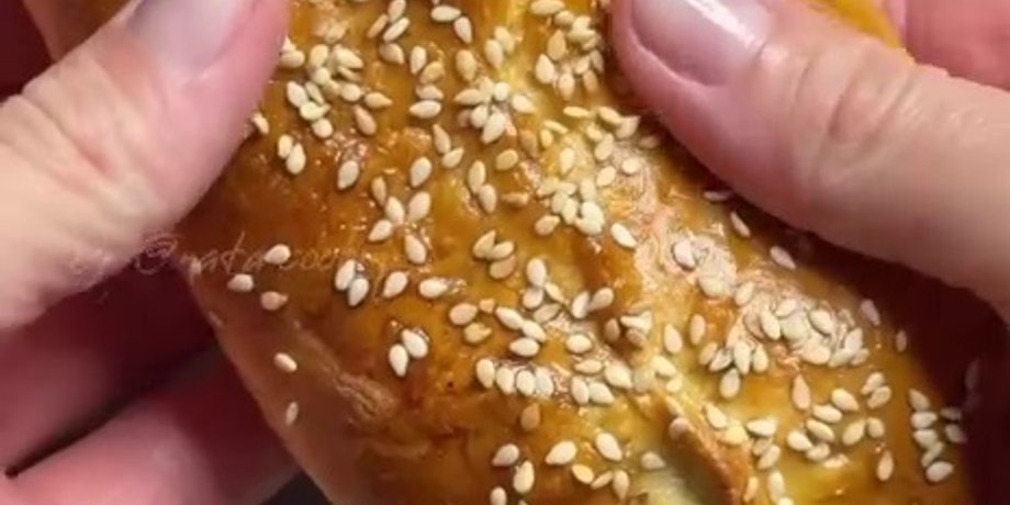 пирожки с яйцом, выпечка