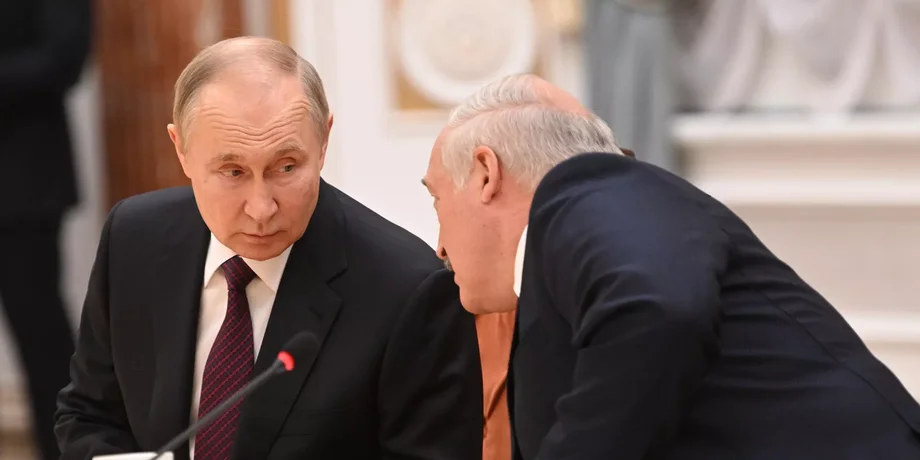Путин рассказал о переговорах с Лукашенко Владимир Путин и Александр Лукашенко