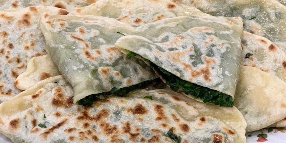 кутабы, лепешки с зеленью, лепешки рецепт, лепешки, азербайджанская кухня