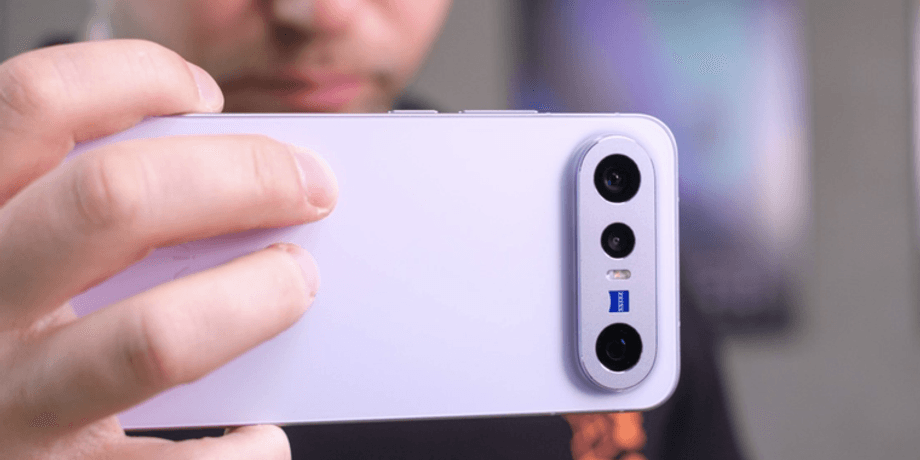 Смартфон Vivo X300 FE