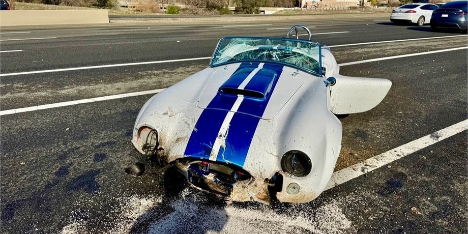 Shelby Cobra, копії Cobra, спорткар Shelby Cobra