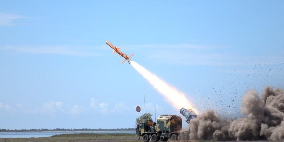 Нептун, длинный Нептун, украинская ракета
