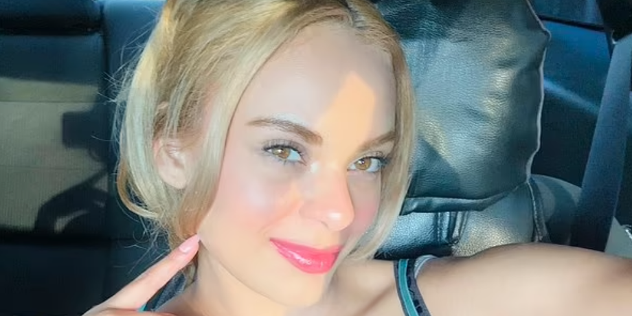 Забеременела двойней в 15 лет, подростковая беременность, курьезы, рождение детей, роды, Карина Амайя, США, тренды TikTok