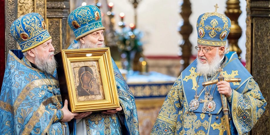 Патриарх Московский и всея Руси Кирилл, литургия, праздник иконы Казанской Божьей Матери