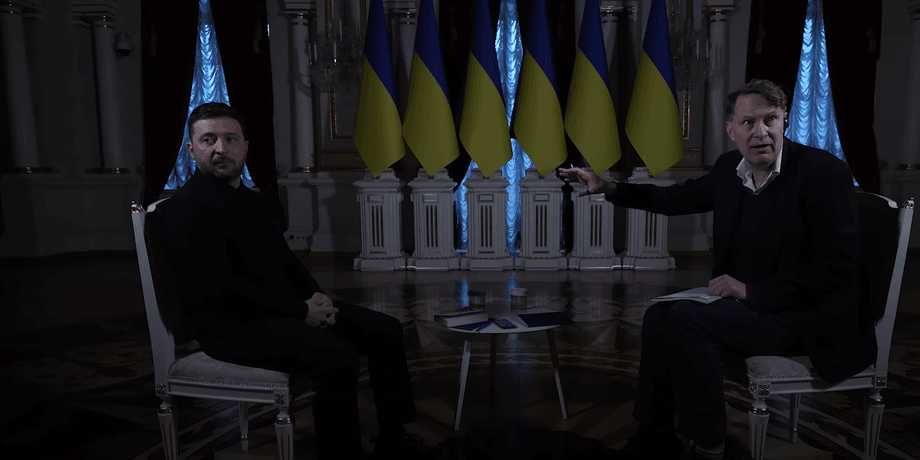 Під час інтерв'ю Зеленського вимкнулось світло