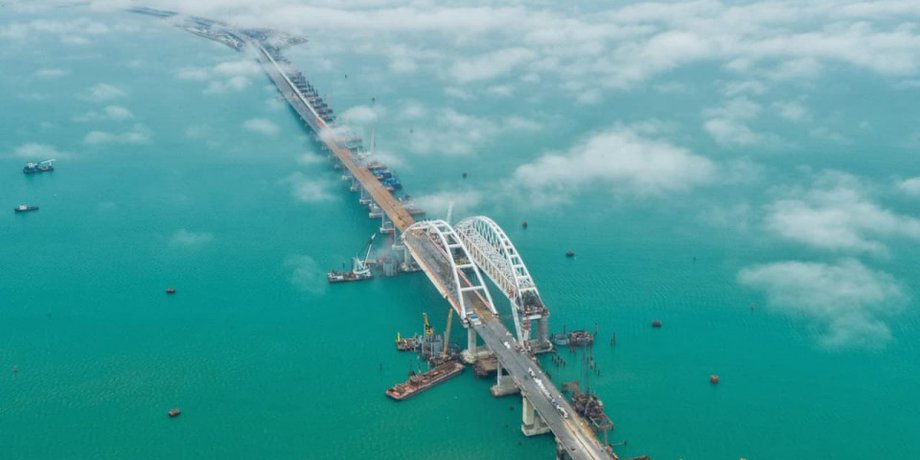 новости крыма, новости крымский мост, маскировка крымского моста, ВС РФ маскируют керченский мост