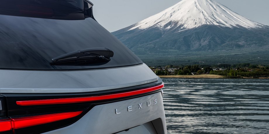 Lexus NX второго поколения