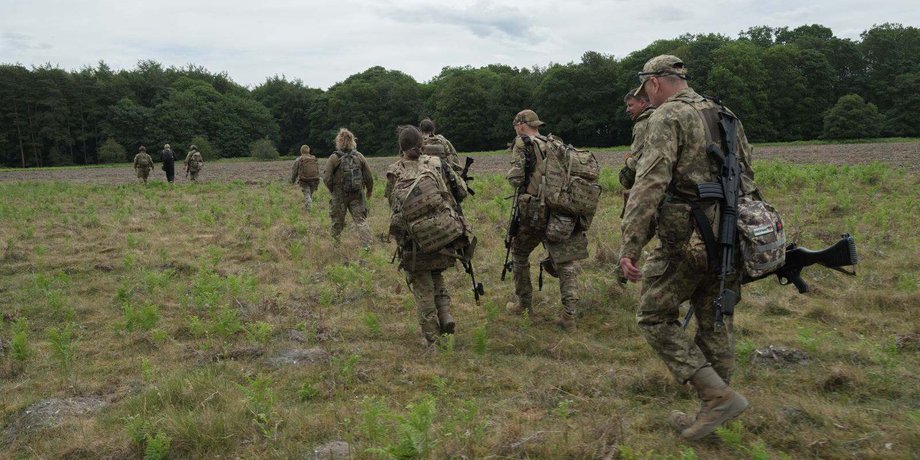 Українські військові на полігоні