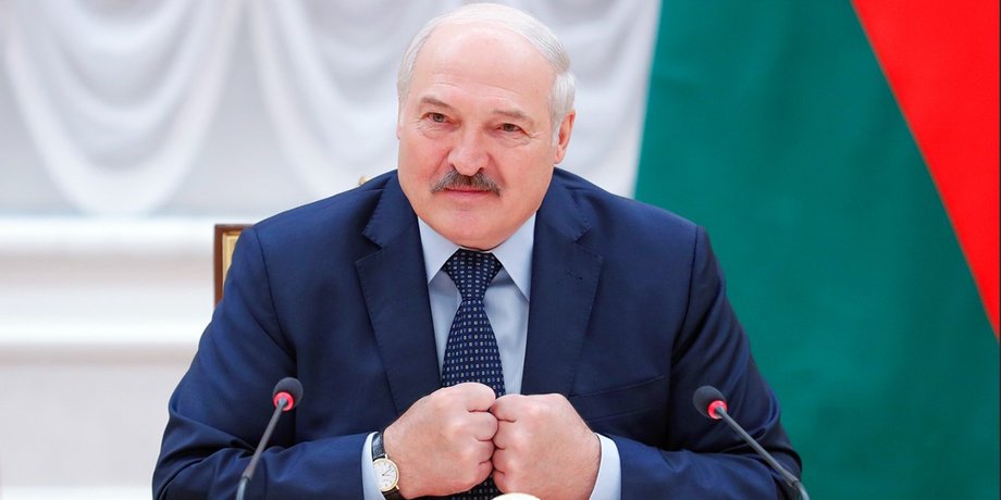Подоляк предупредил Лукашенко