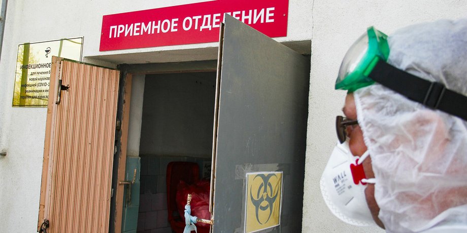 В Крыму пенсионерам запретили выходить на улицу из-за COVID-19