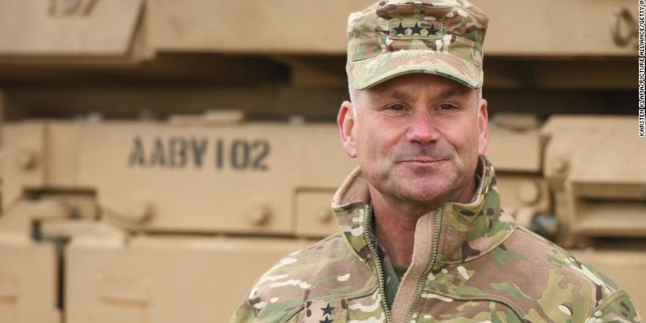 Генерал Крістофер Каволі, нато,