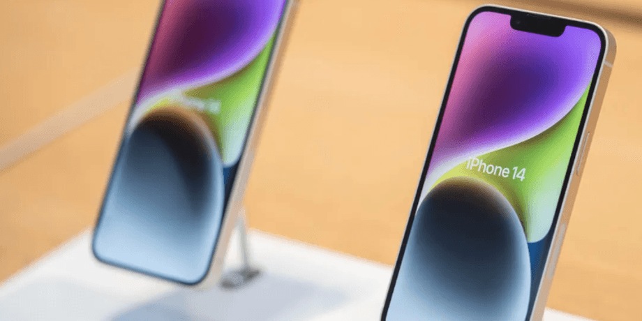 Cмартфон iPhone 14