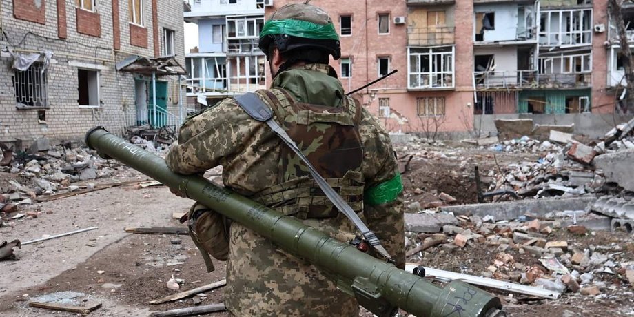 все, чоловік, військовий, зброя