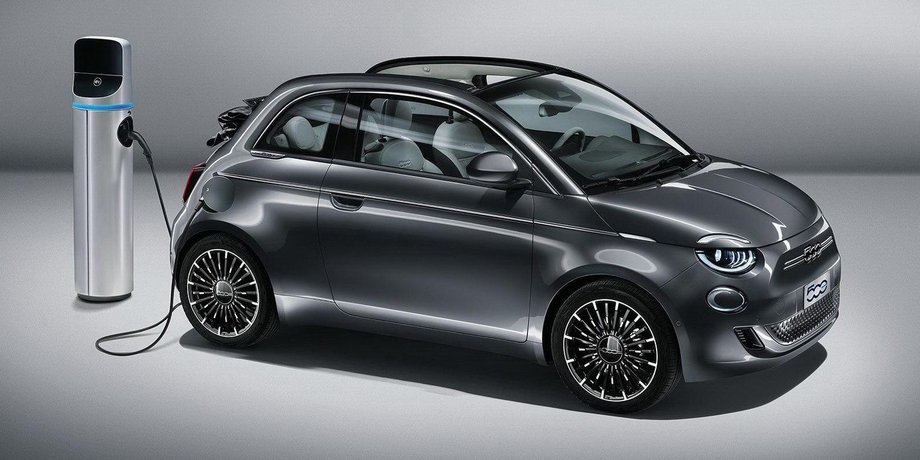 FIAT 500 EV