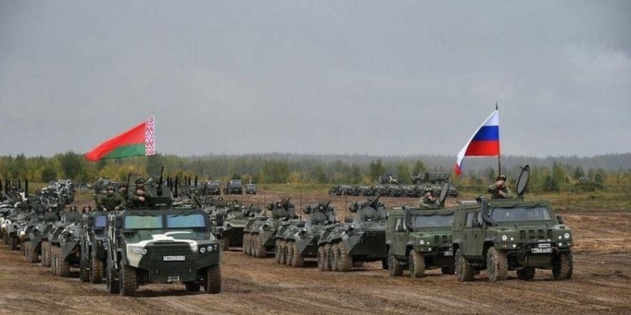 Бойцы ВС РФ и ВС РБ