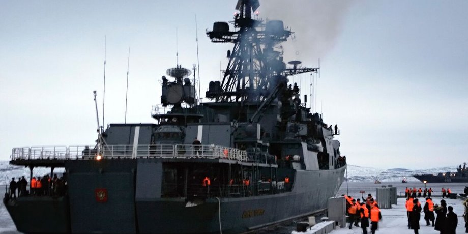 Российский корабль в Баренцевом море
