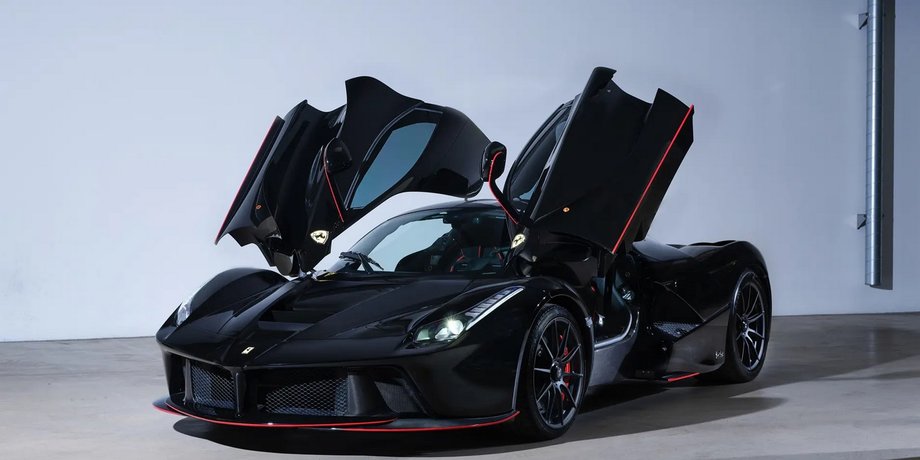 суперкар LaFerrari
