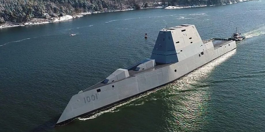 эсминец USS Zumwalt