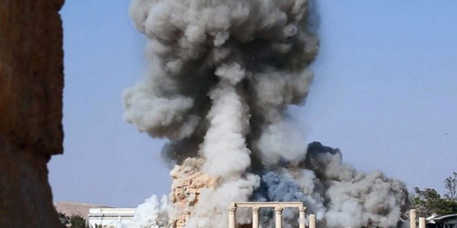 Взрыв 2000-летнего памятника в Пальмире / Фото: abcnews.go.com