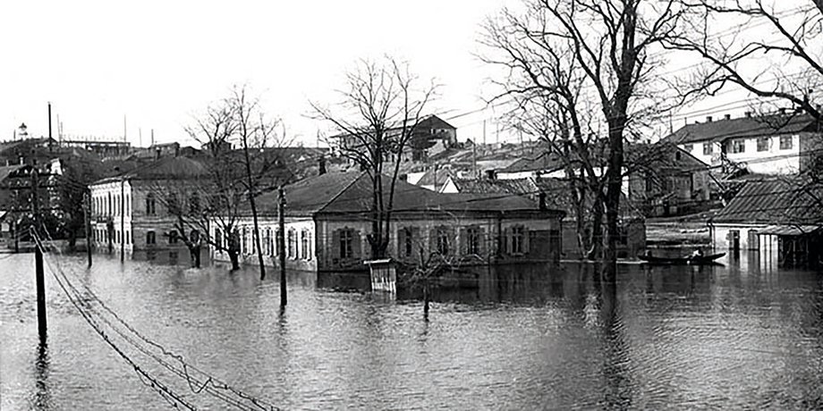У 1927 році під час будівництва Дніпрогес поселення менонітів затопили