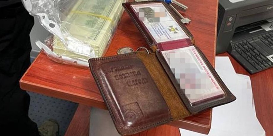 СБУ затримала співробітника, затримання СБУ, співробітника СБУ підозрюють, СБУ хабар, шахрайство СБУ