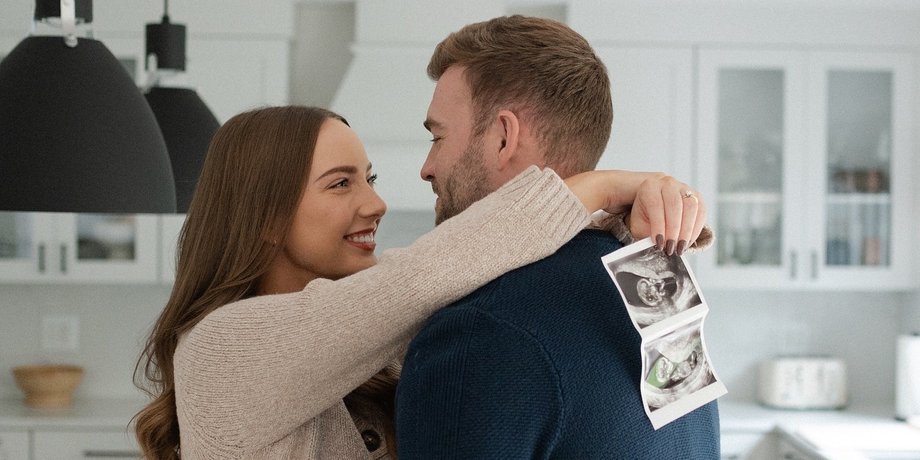 Хейли Джейд Скотт, Эван МакКлинток