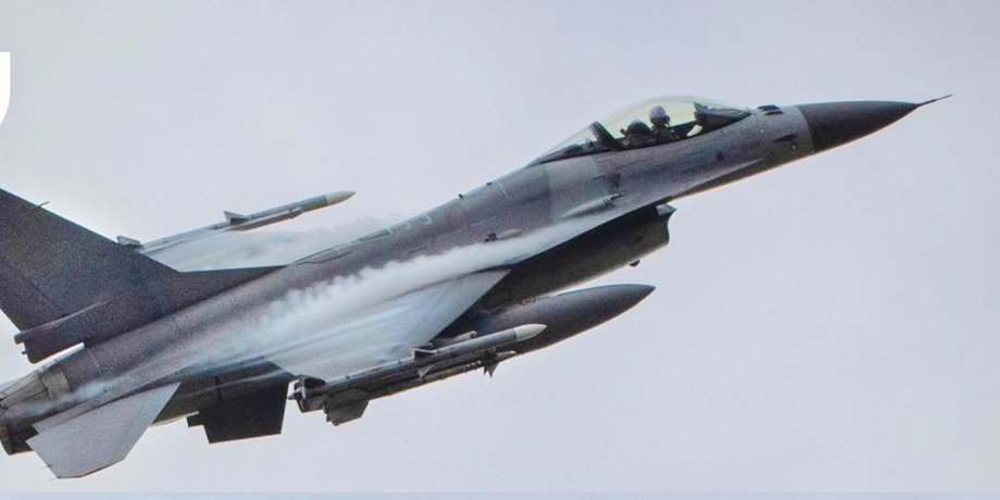 Винищувач F-16 Fighting Falcon, f-16