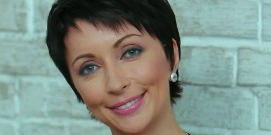 Елена Лукаш