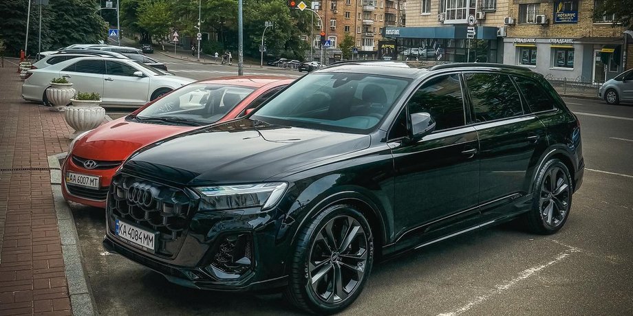 Audi Q7, новый Audi Q7, Audi Q7 2024, Audi SQ7, новый Audi SQ7