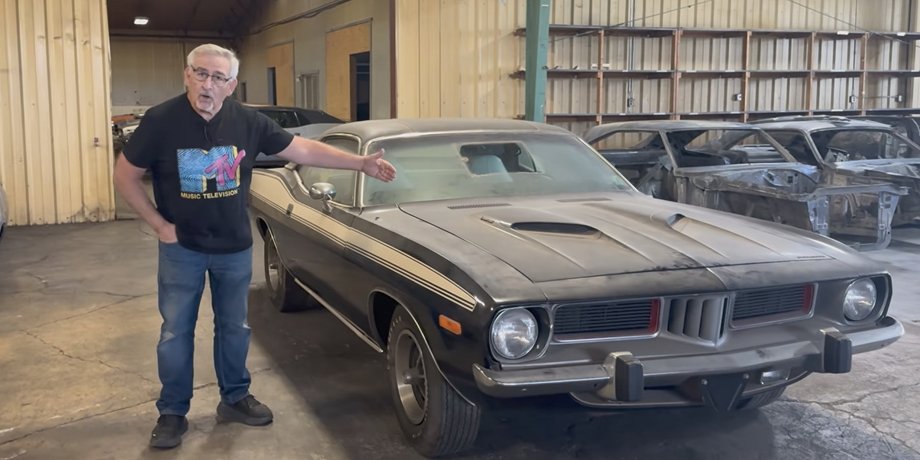 Plymouth Barracuda