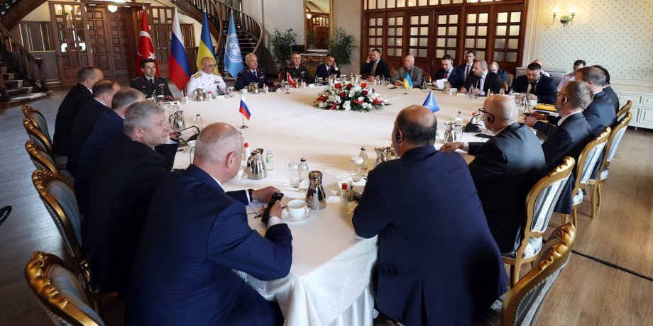 стол переговоров, стамбул переговоры, зерновой коридор переговоры