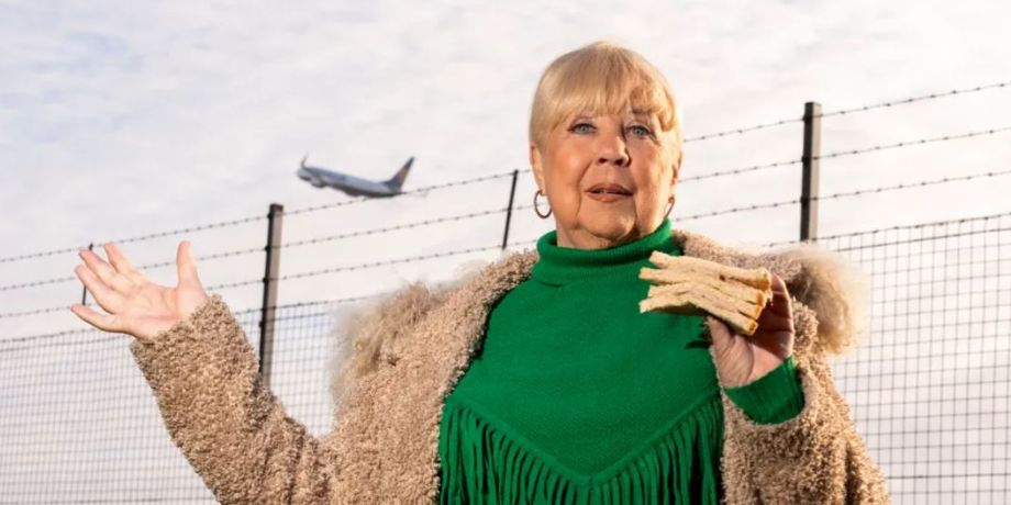 Авіакомпанія Jet2, скандал через сендвіч, за який не заплатила 79-річна пасажирка, курйозні історії