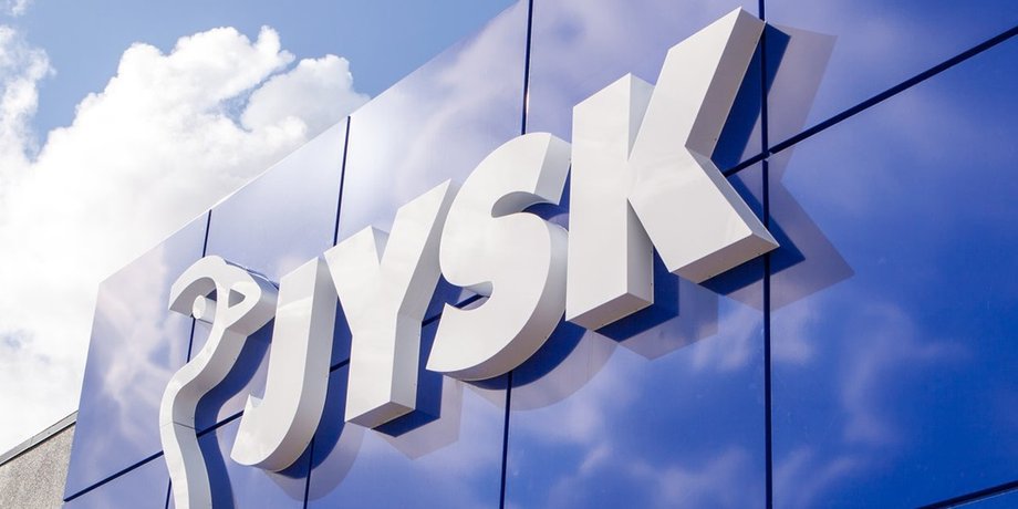 JYSK ушла из россии, очереди в JYSK в россии, JYSK последний день работы в россии, распродажа в JYSK