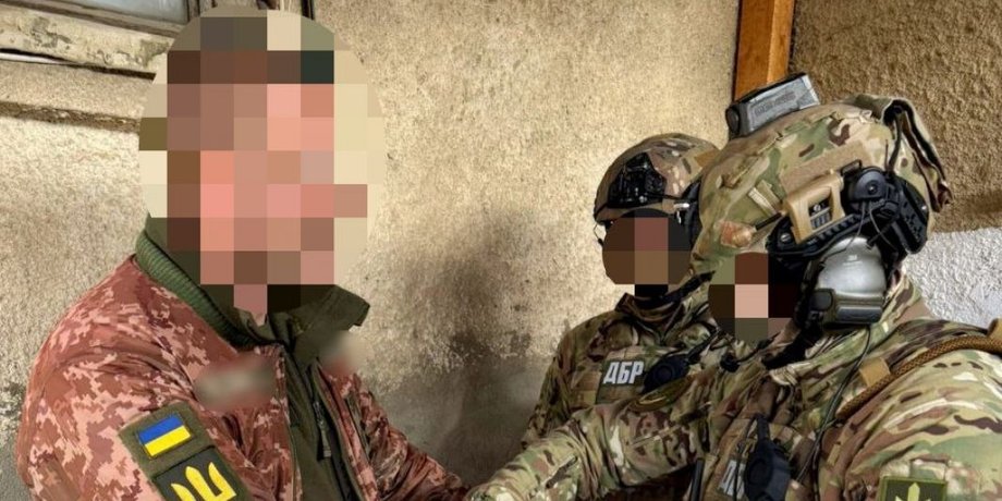 Посадовець ТЦК завдав тяжких травм військовозобов’язаному та перебуває під підозрою.