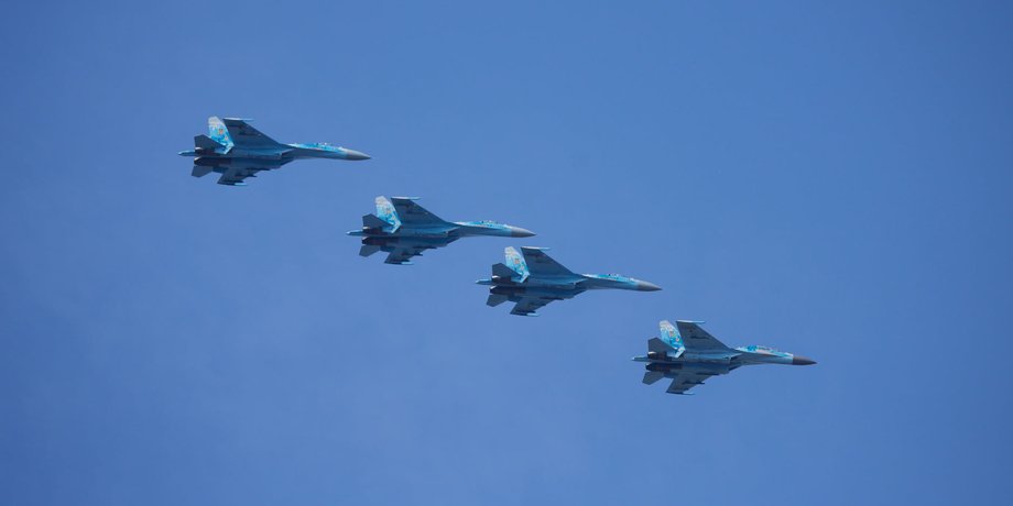 истребители, военные самолеты, поставки самолетов в Украину, 70 истребителей