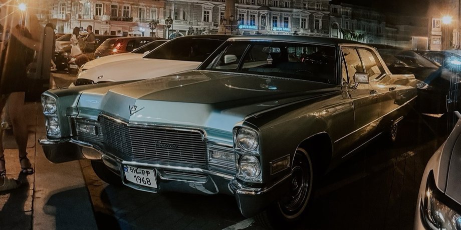 Cadillac DeVille