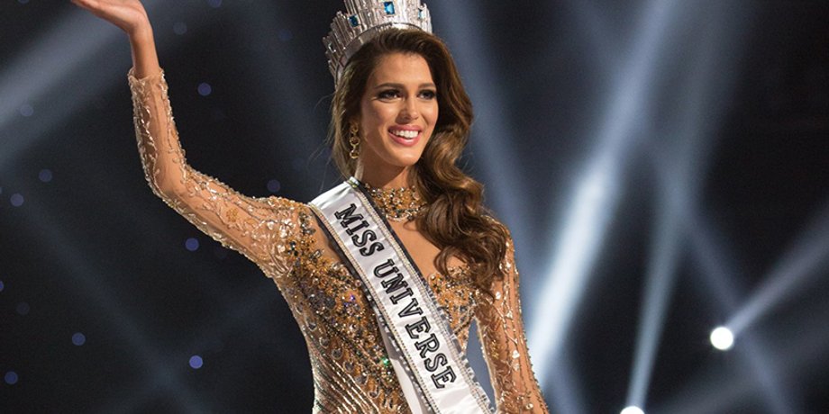 Ирис Миттенар / Фото: twitter.com/MissUniverse